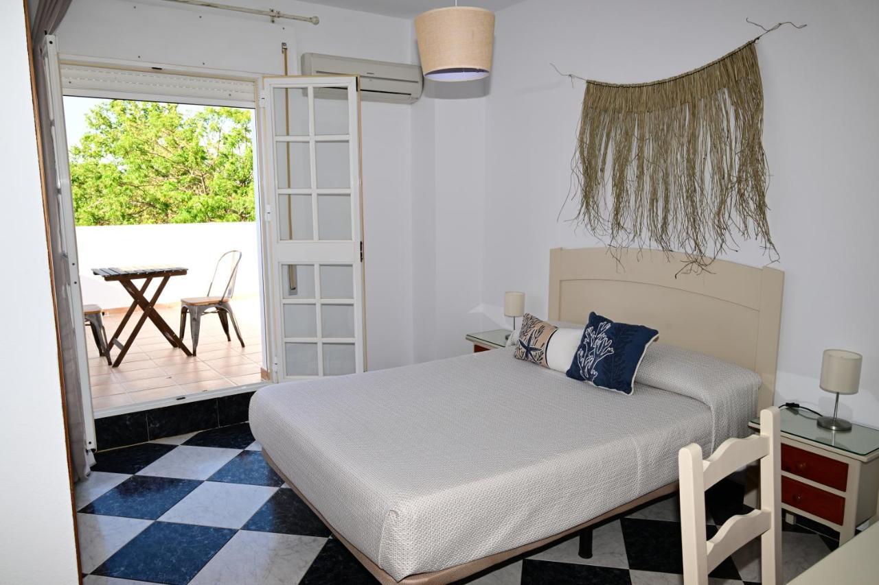 Hostal Del Faro Conil De La Frontera Extérieur photo